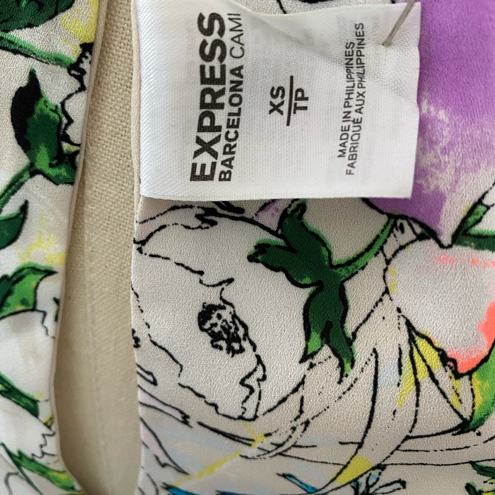 NWOT Express floral tank - Picture 7 of 10